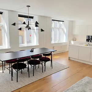 Perfect 3 Bedroom In The Heart Of Cph Apartment